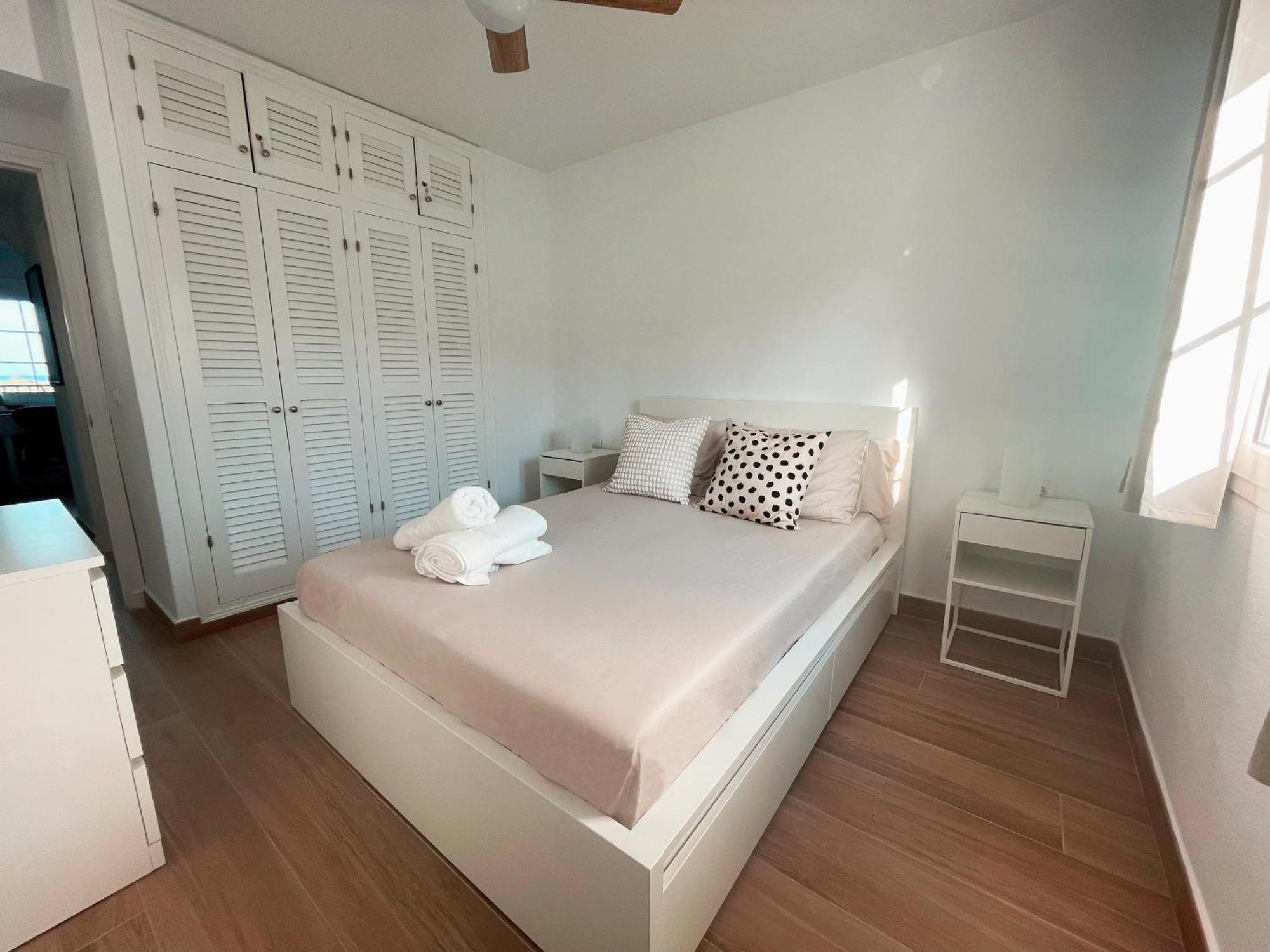 Apartamento Trini En Son Bou, Frente Al Mar, Perfecto Para Vacaciones Алайор Екстериор снимка
